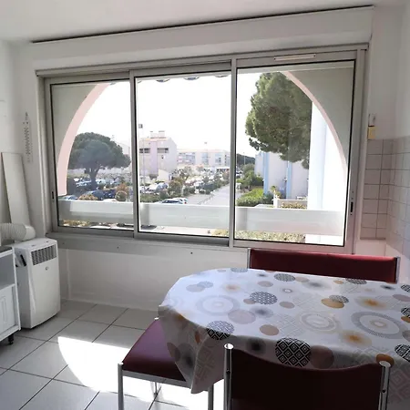 Apartment Climatise Proche Avec Parking Prive, Piscines Et Jardins D'enfants - Fr-1-307-258